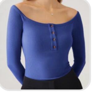 NWT OGL Move Off the Shoulder Long Sleeve Henley Brami Top Large Blue